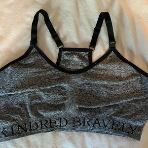 Kindred Bravely nursing sports bra